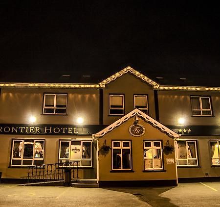 The Frontier Hotel Bridgend Kültér fotó